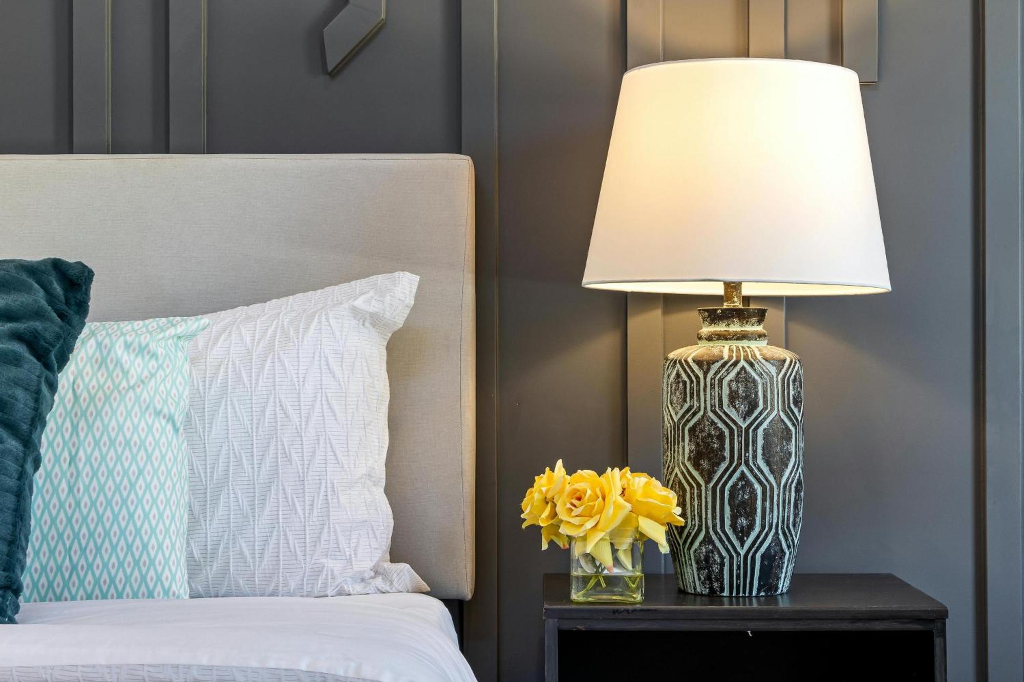 Master Bedroom With Ensuite Lucan Ngoại thất bức ảnh